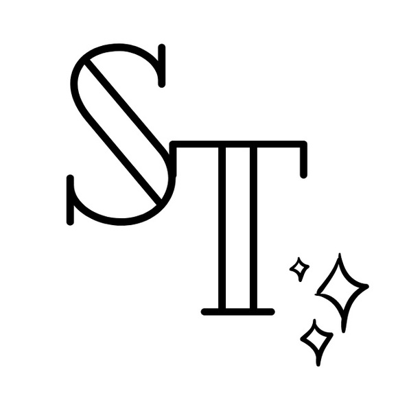 Meet your Posher, SignatureTRIO (Deborah, Jesslin, and Jayla) 🖤🤍🤎 - Picture 1 of 1